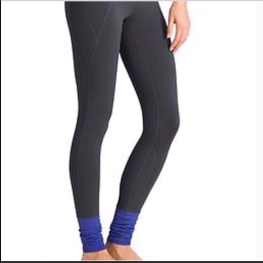 Athleta grey and blue color lock leggings
